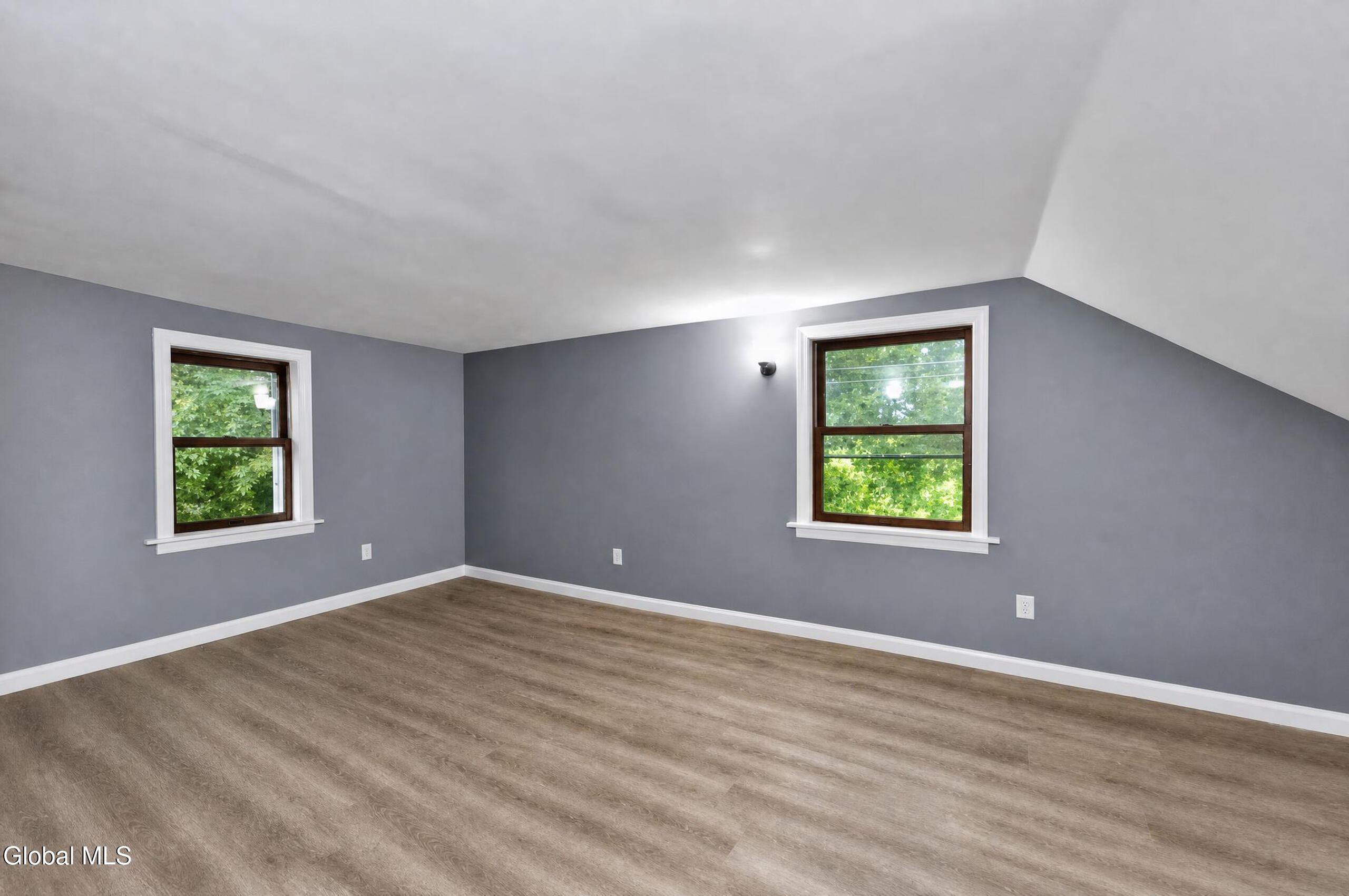 1135 Sacandaga Road Schenectady NY 12302