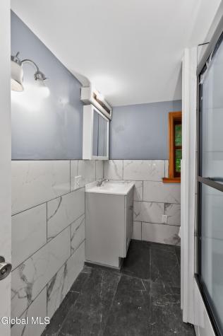 1135 Sacandaga Road Schenectady NY 12302
