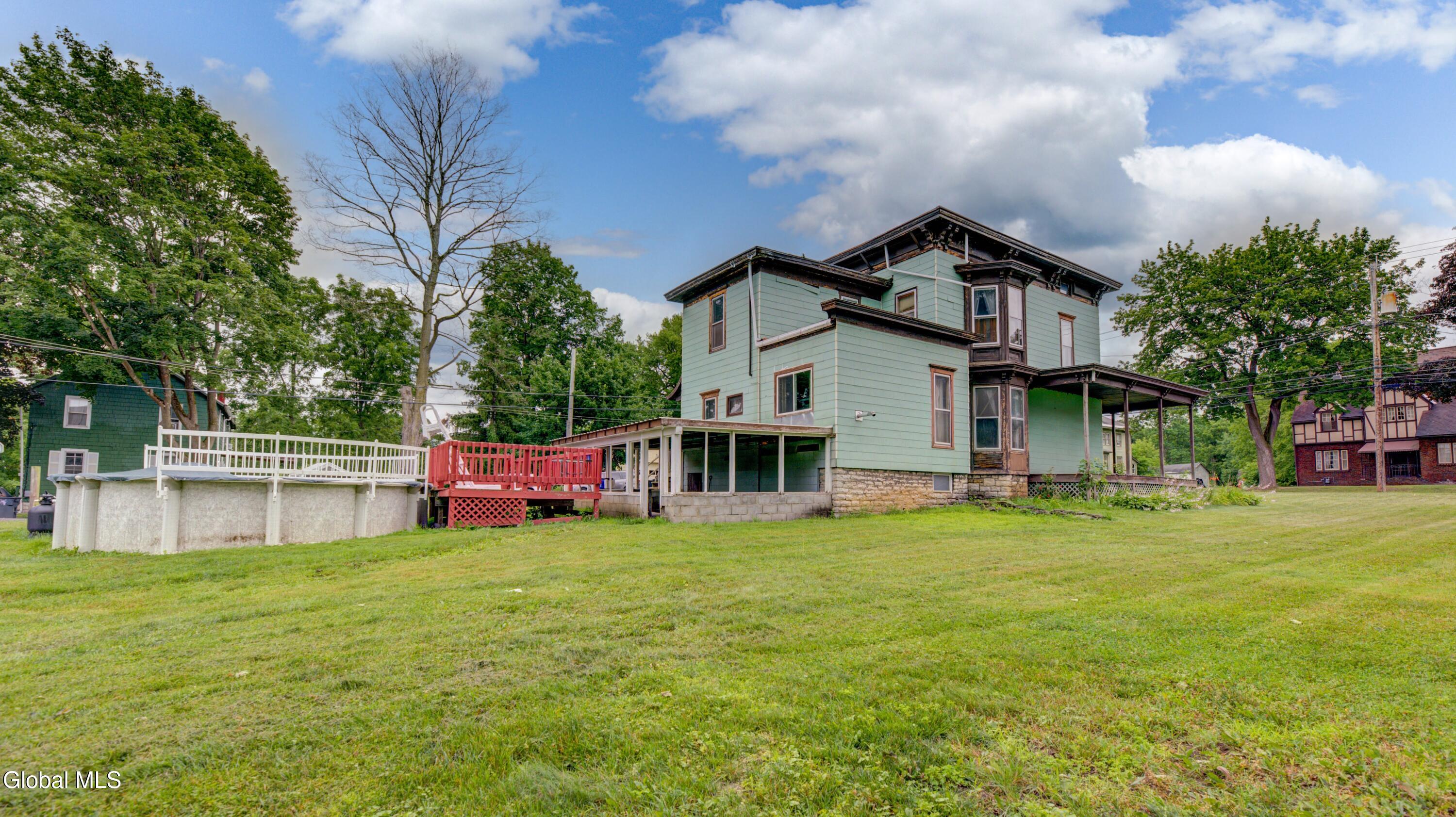99 W Grand Street Palatine Bridge NY 13428