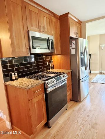 3008-3010 Sunset Lane Schenectady NY 12303