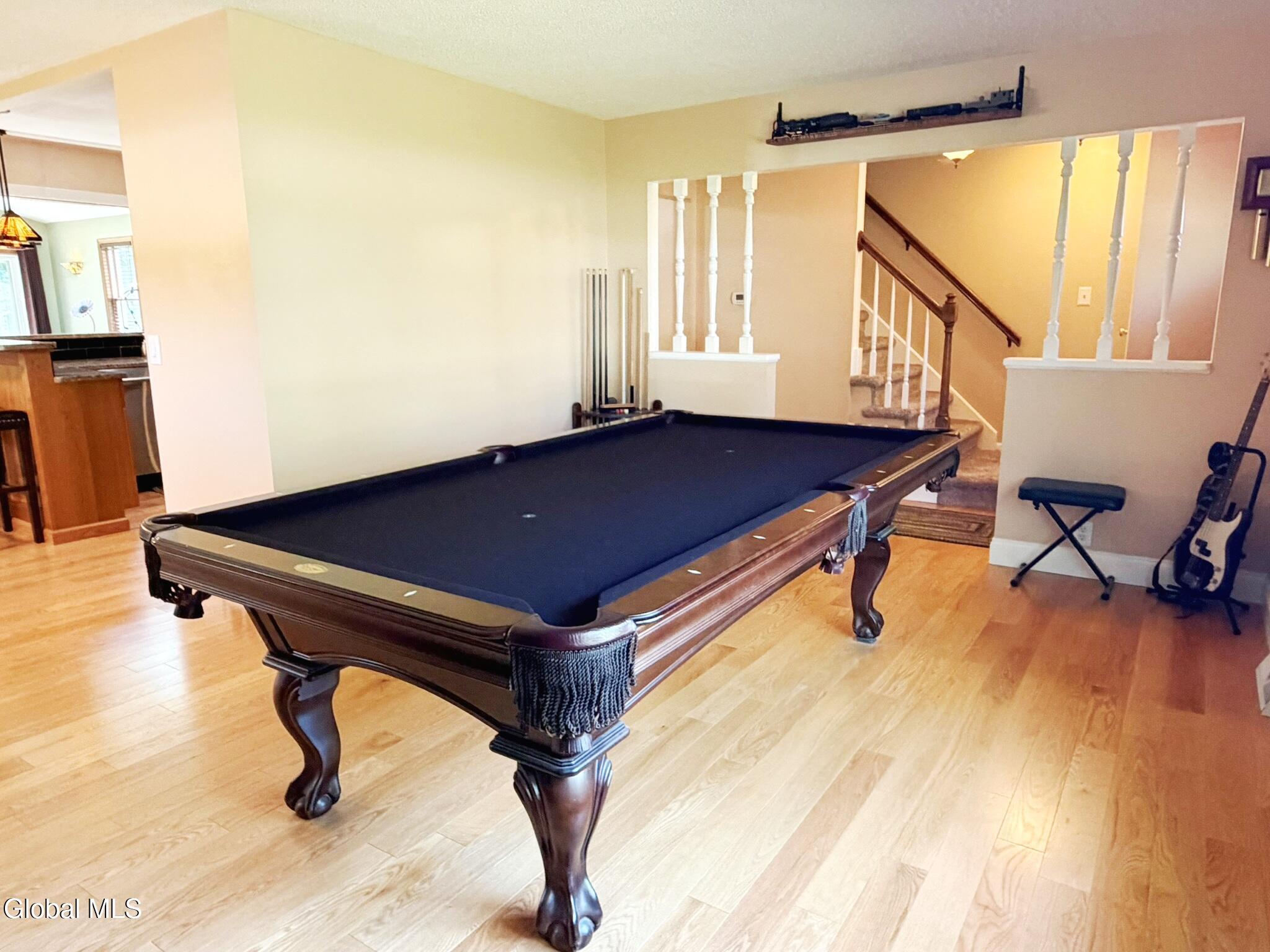 3008-3010 Sunset Lane Schenectady NY 12303