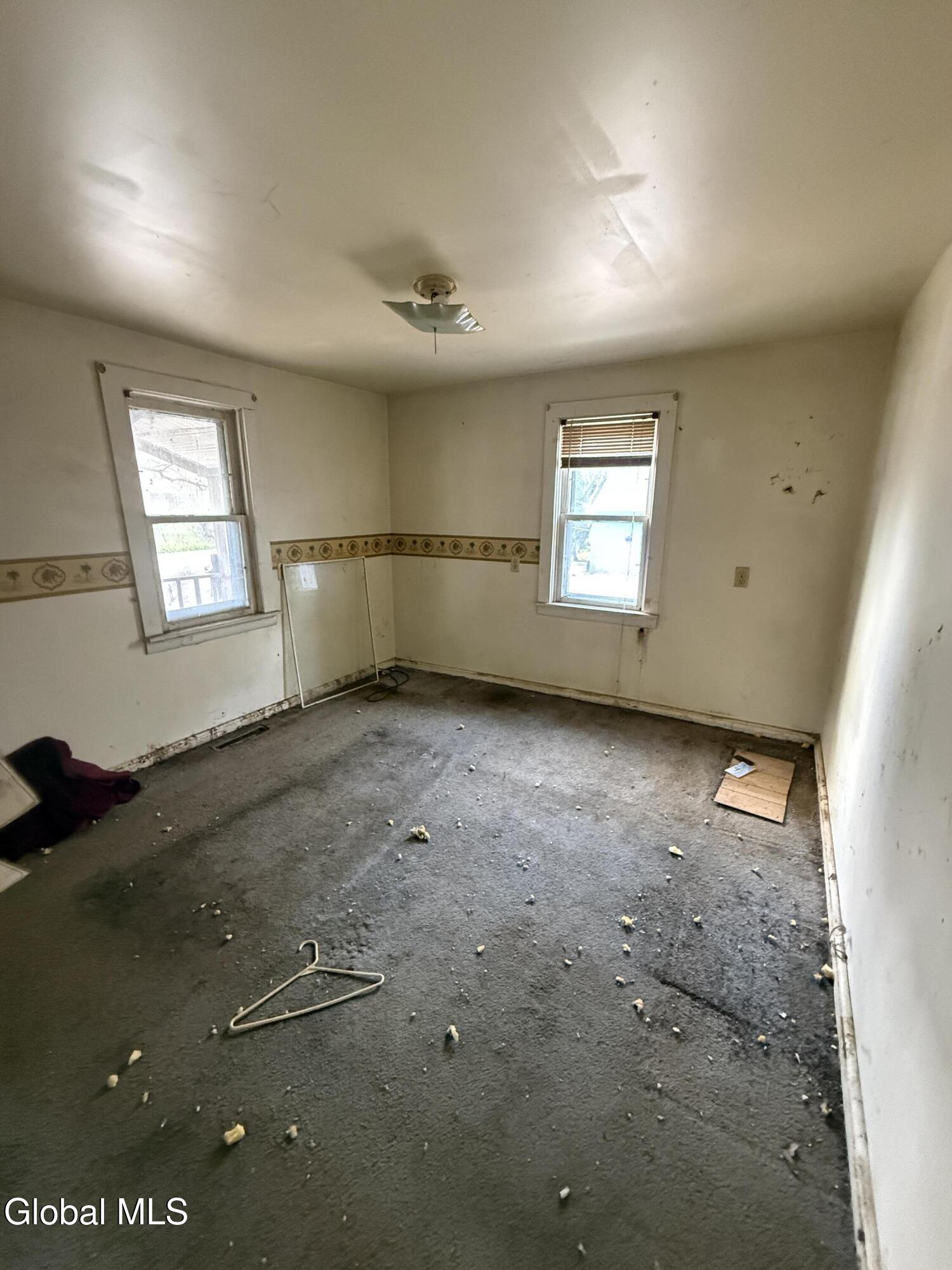 42 Indiana Avenue Queensbury NY 12804