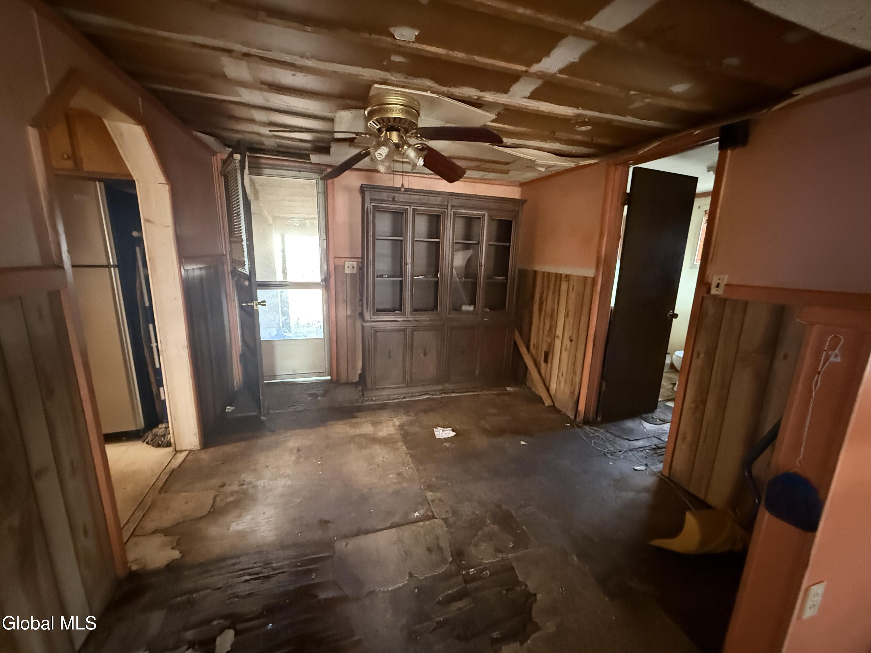 42 Indiana Avenue Queensbury NY 12804