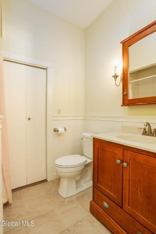 93 W Main Street Cambridge NY 12816
