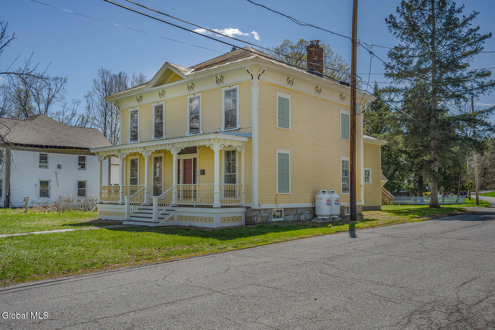 93 W Main Street Cambridge NY 12816