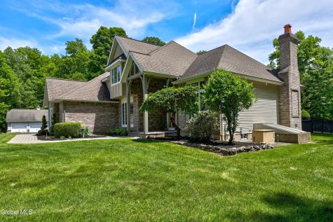 15 Staulters Farm Road Ballston Spa NY 12020