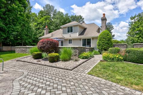 15 Staulters Farm Road Ballston Spa NY 12020
