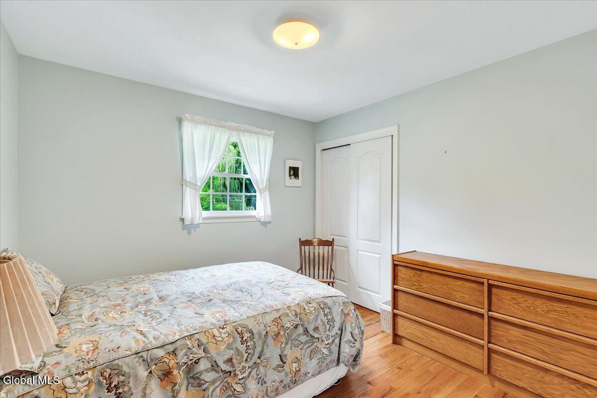 6 Nott Road Guilderland NY 12084