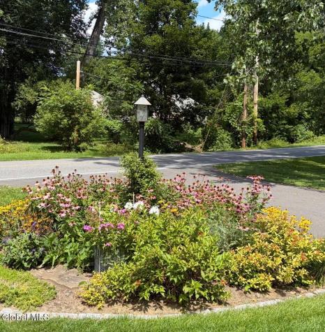 6 Nott Road Guilderland NY 12084