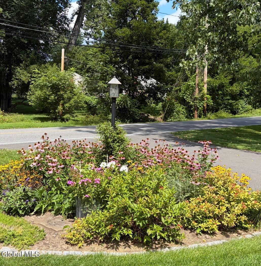 6 Nott Road Guilderland NY 12084