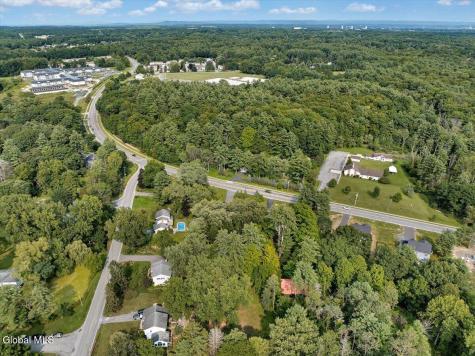 6 Nott Road Guilderland NY 12084