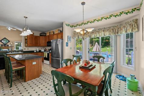 19 Nadler Road Clifton Park NY 12065