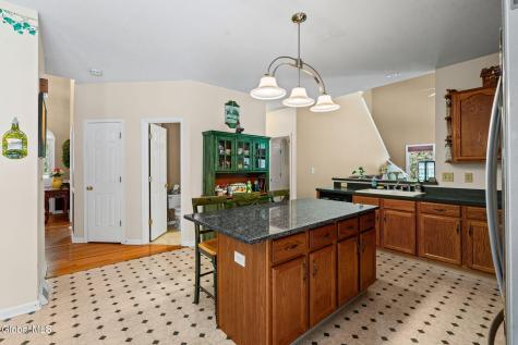 19 Nadler Road Clifton Park NY 12065
