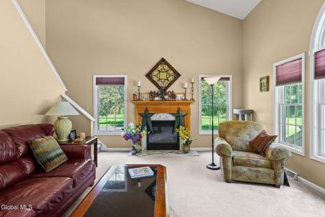 19 Nadler Road Clifton Park NY 12065
