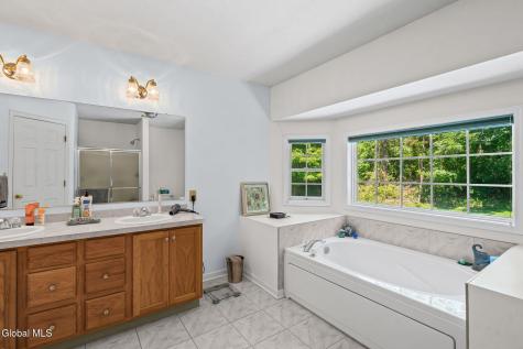 19 Nadler Road Clifton Park NY 12065