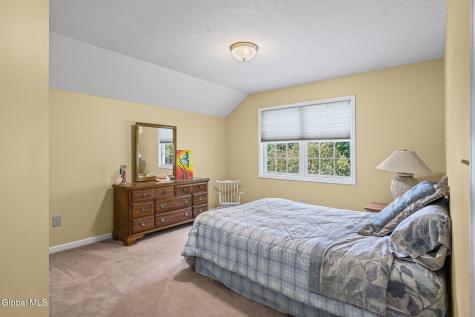 19 Nadler Road Clifton Park NY 12065