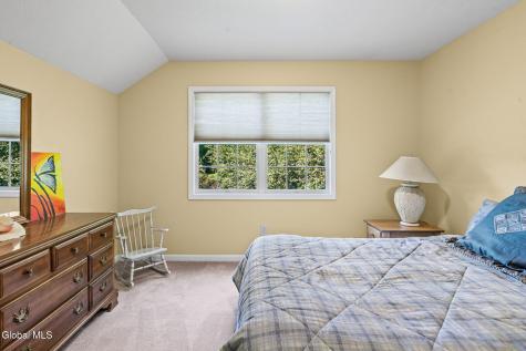 19 Nadler Road Clifton Park NY 12065