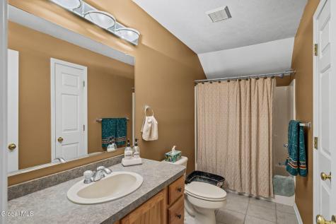 19 Nadler Road Clifton Park NY 12065