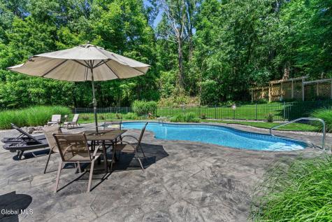 19 Nadler Road Clifton Park NY 12065