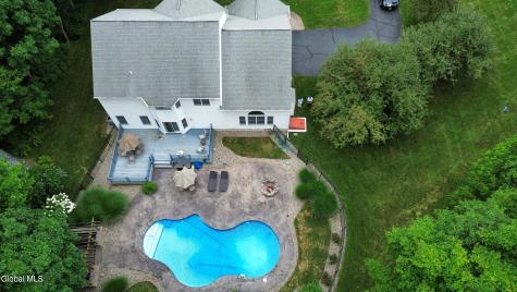 19 Nadler Road Clifton Park NY 12065