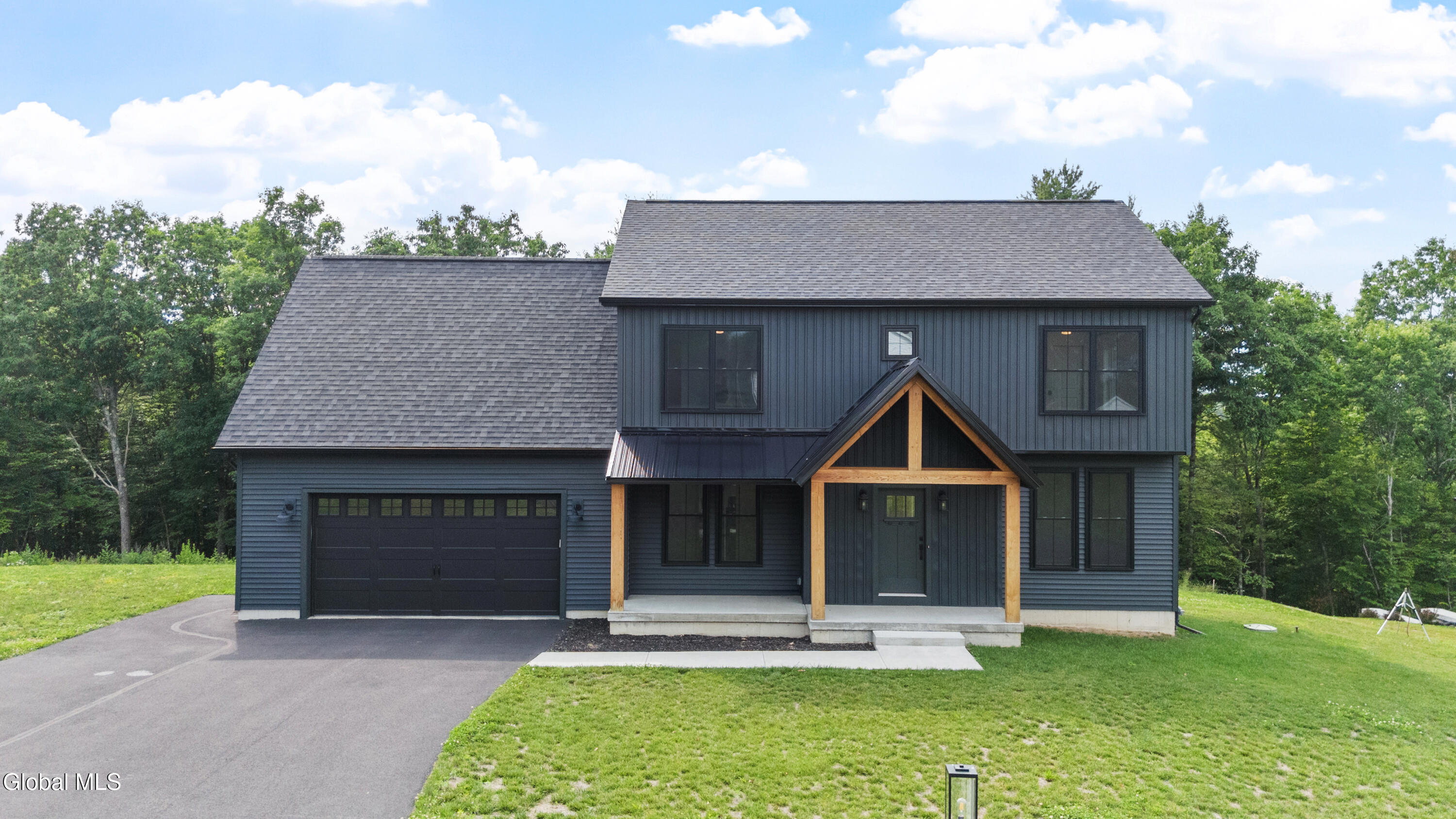 20 Woodland Hill Road Wynantskill NY 12198
