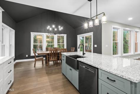 20 Woodland Hill Road Wynantskill NY 12198