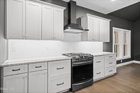 20 Woodland Hill Road Wynantskill NY 12198