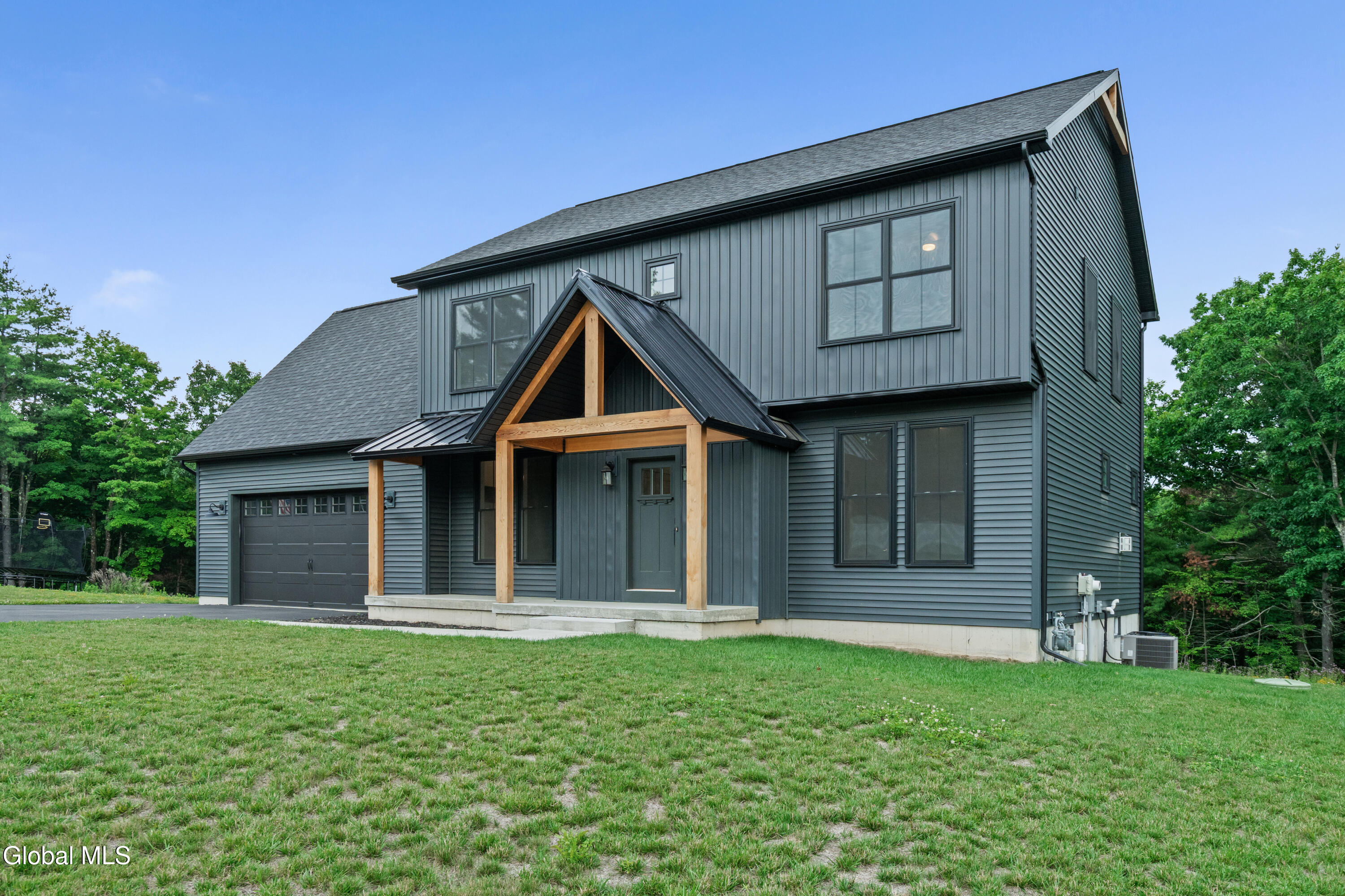 20 Woodland Hill Road Wynantskill NY 12198