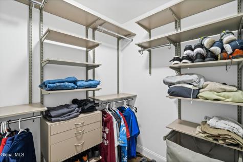 20 Woodland Hill Road Wynantskill NY 12198