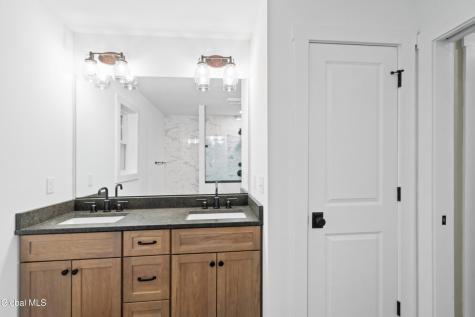 20 Woodland Hill Road Wynantskill NY 12198