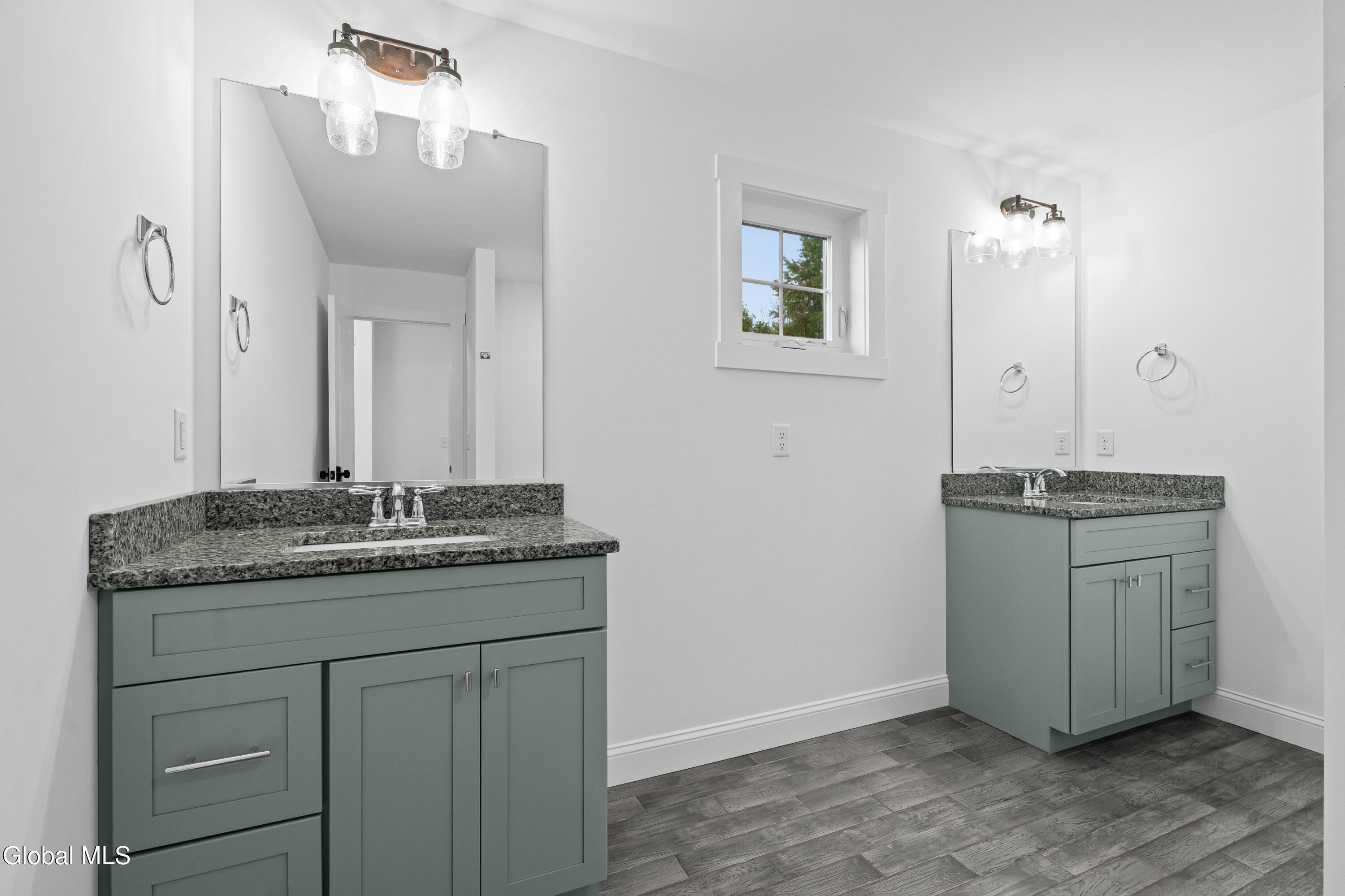 20 Woodland Hill Road Wynantskill NY 12198