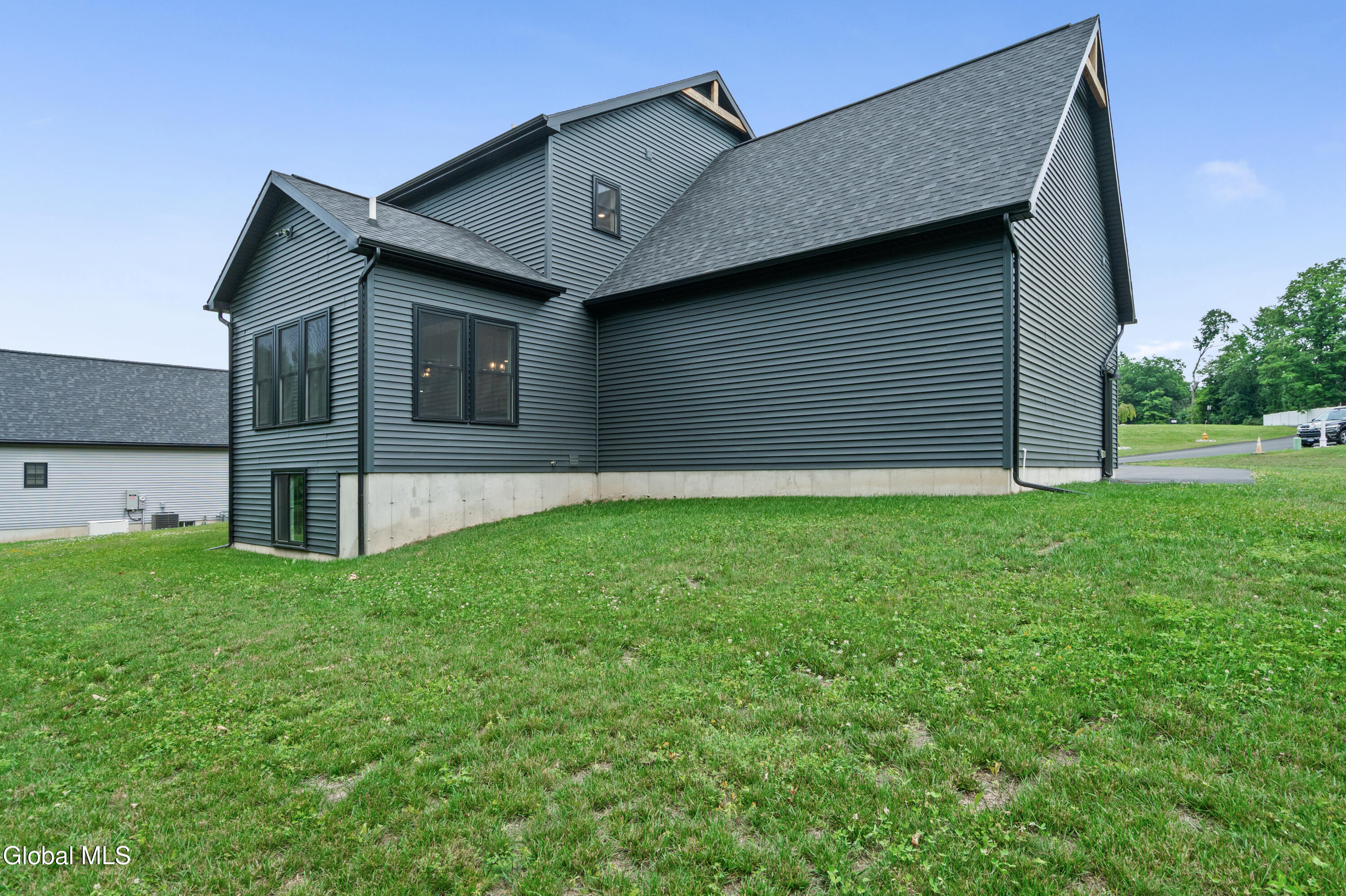 20 Woodland Hill Road Wynantskill NY 12198