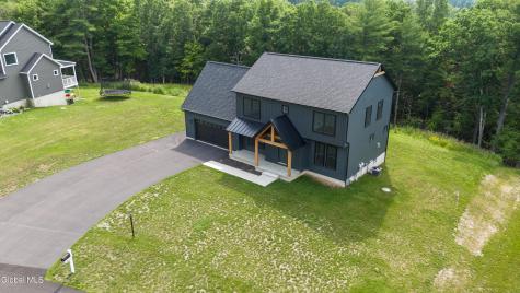 20 Woodland Hill Road Wynantskill NY 12198