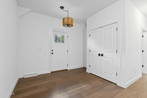 20 Woodland Hill Road Wynantskill NY 12198