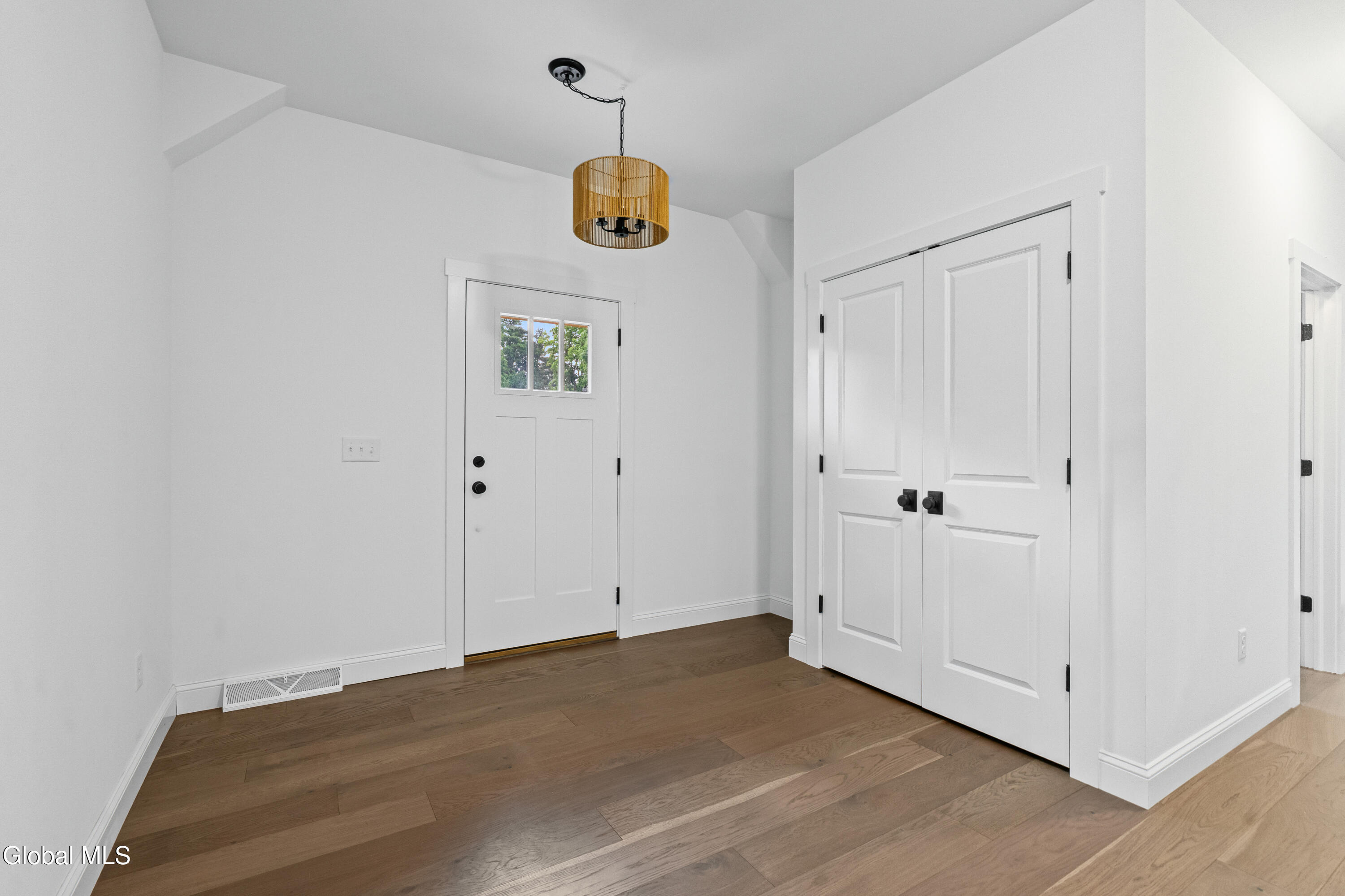 20 Woodland Hill Road Wynantskill NY 12198