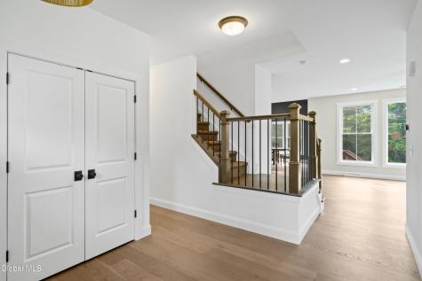 20 Woodland Hill Road Wynantskill NY 12198