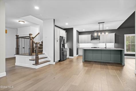 20 Woodland Hill Road Wynantskill NY 12198