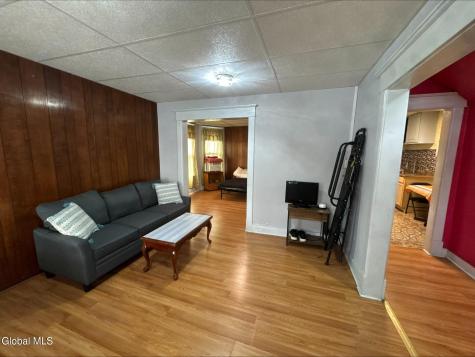 1341 7th Avenue Schenectady NY 12303