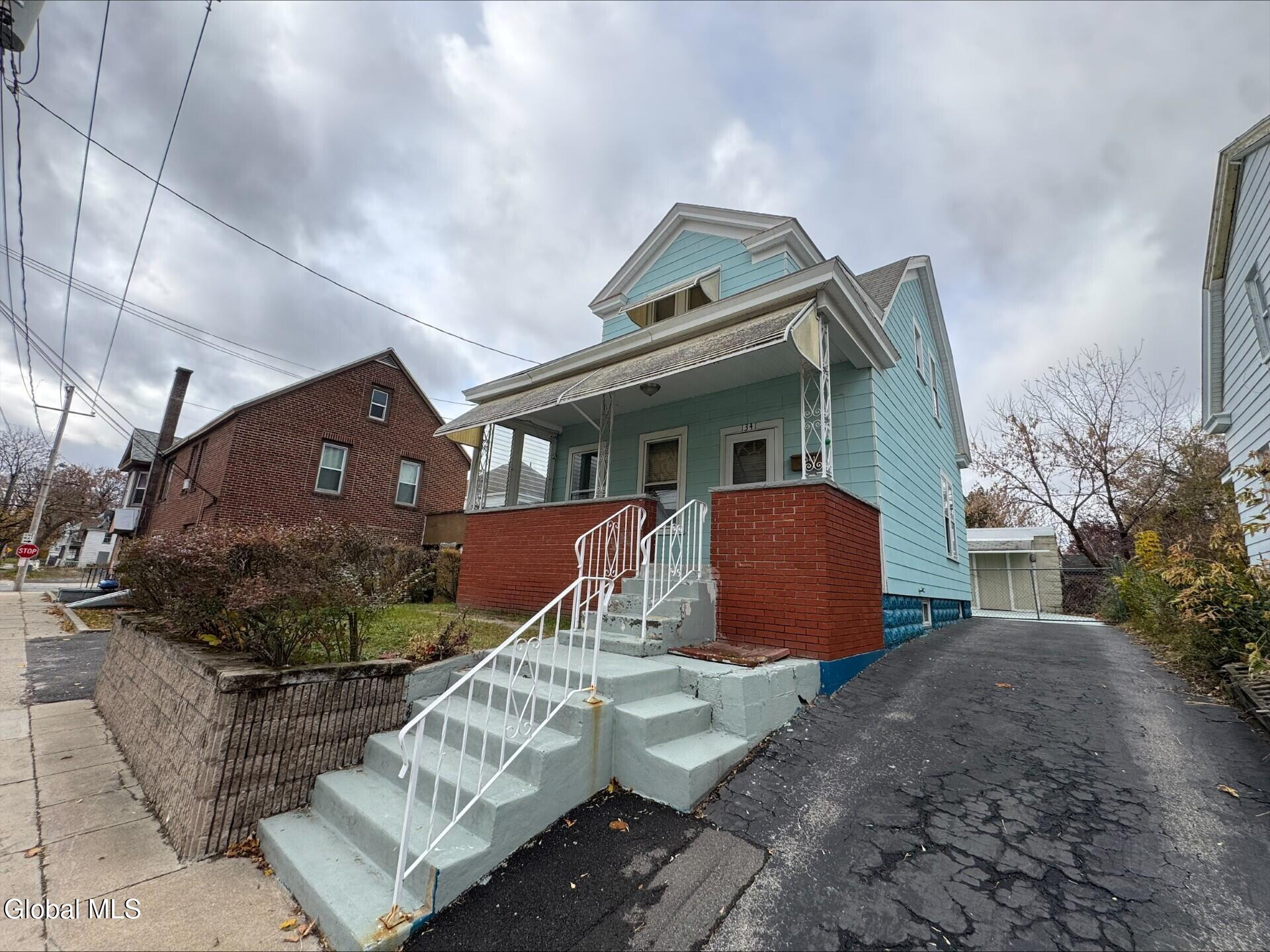 1341 7th Avenue Schenectady NY 12303