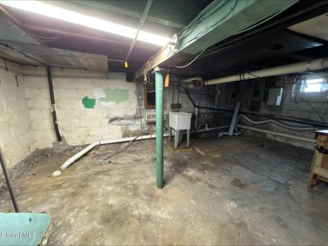 1341 7th Avenue Schenectady NY 12303