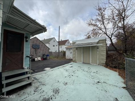 1341 7th Avenue Schenectady NY 12303