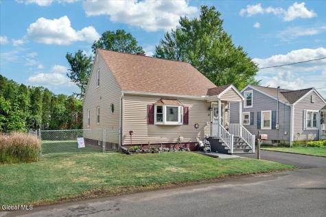 8 Lakeview Avenue Rensselaer NY 12144