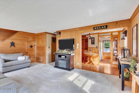 8 Lakeview Avenue Rensselaer NY 12144