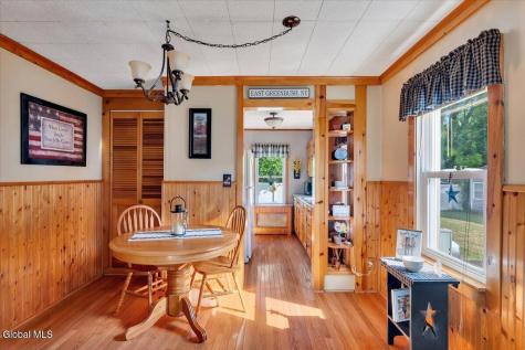 8 Lakeview Avenue Rensselaer NY 12144