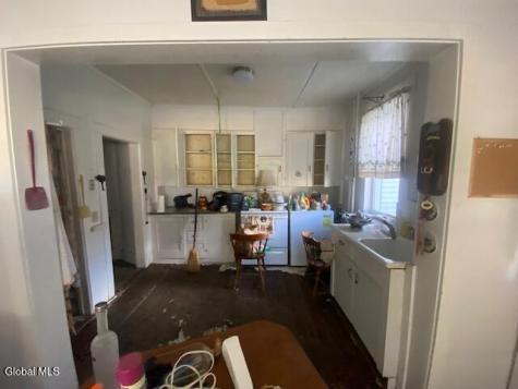 33 Colby Street Albany NY 12206