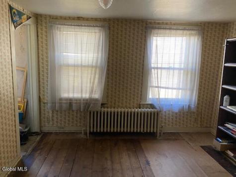 33 Colby Street Albany NY 12206