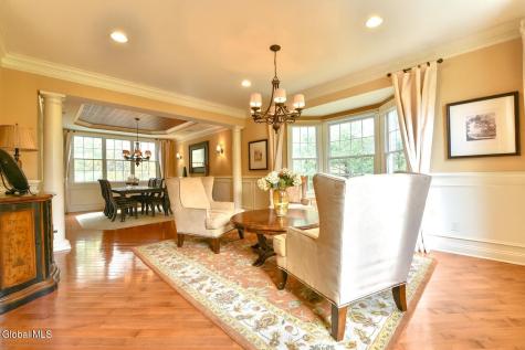 72 Stone Crest Drive Halfmoon NY 12118