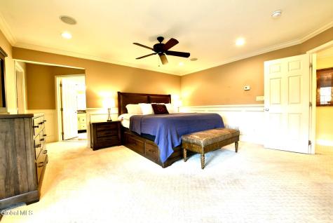 72 Stone Crest Drive Halfmoon NY 12118