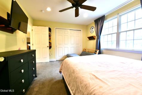 72 Stone Crest Drive Halfmoon NY 12118