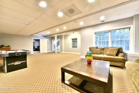 72 Stone Crest Drive Halfmoon NY 12118